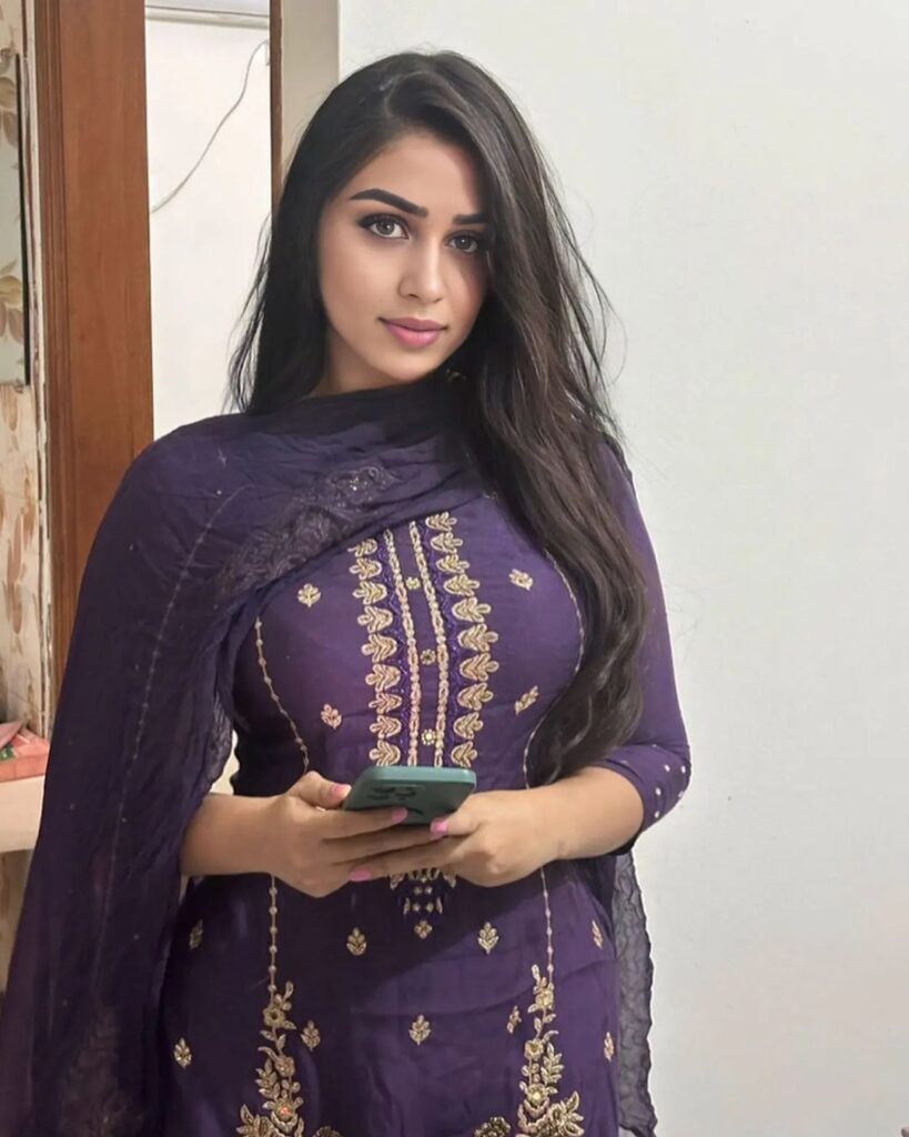 SexyMeera